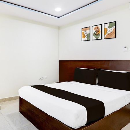 היידראבד Super Hotel O At Home Hotel Darbar מראה חיצוני תמונה
